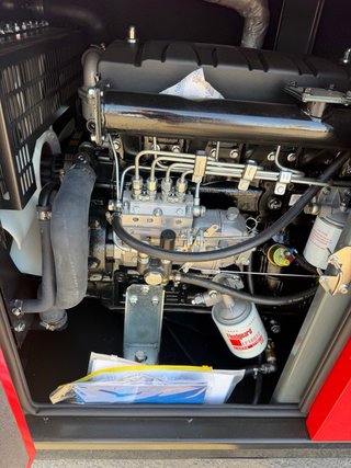 Generador Kawakenki 30 KVA Super Silent