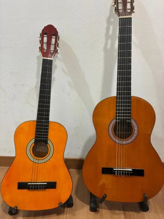 Guitarras Clásicas Naranja y Marrón