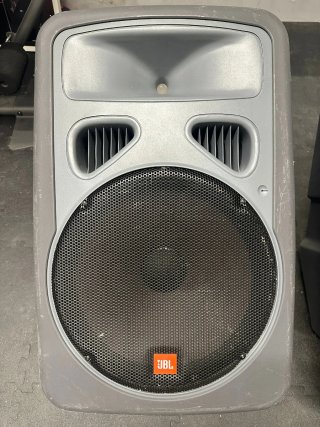 Altavoces JBL EON Power 15+ y Subwoofer