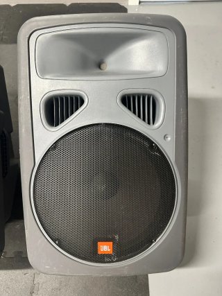 Altavoces JBL EON Power 15+ y Subwoofer
