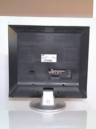 Televisión Samsung 20 con Mando