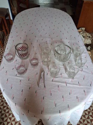 2 Cubiteras de Cristal con Asas Metálicas