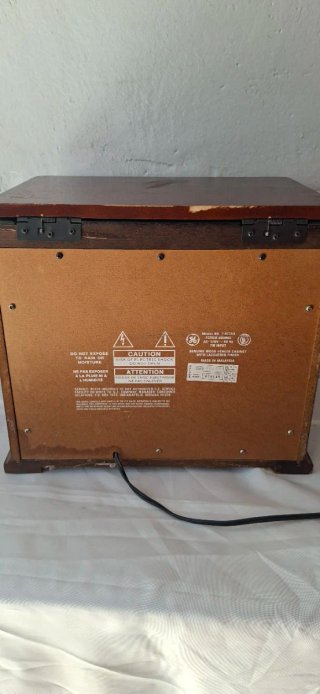 Radio GE 7-4135 Madera