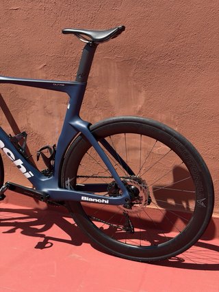 Bianchi Oltre Comp 2025 Shimano 105 Di2 - Talla 57