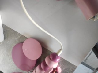 Lámpara infantil mariposa rosa en madera