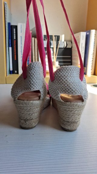 Alpargatas cuña Torres Calidad rosa y beige