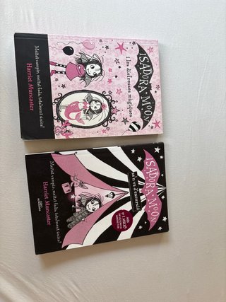 ISADORA MOON I LES DISFRESSES MAGI (CAT)