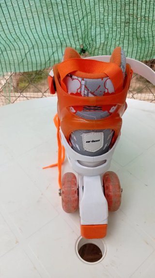 Patines en línea infantiles naranjas
