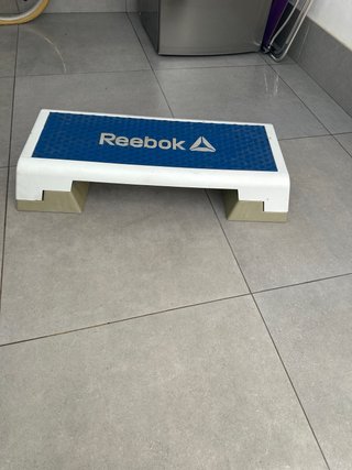 Step Reebok Azul y Blanco