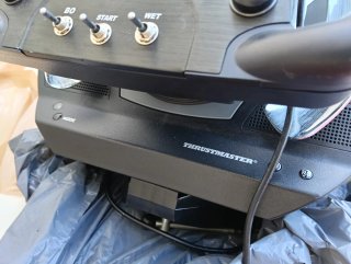 Volante Thrustmaster Ferrari F10