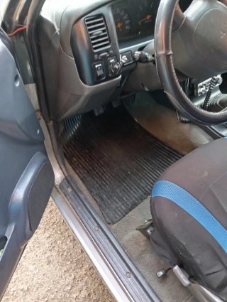 Mitsubishi l200 l200 1996