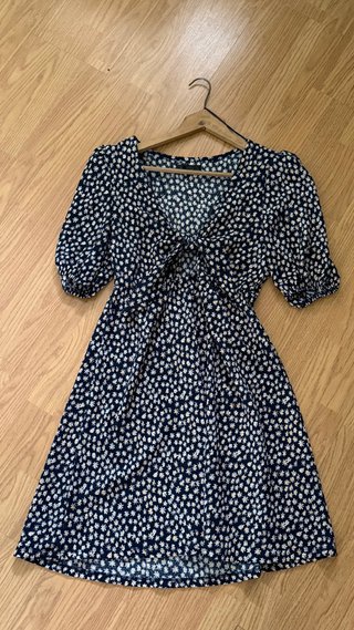 Vestido corto estampado floral
