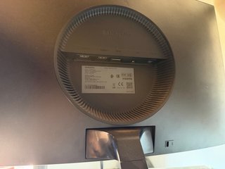 Monitor Samsung 140Hz