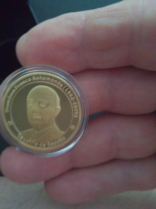 Moneda 50 aniversario 1975-2025
