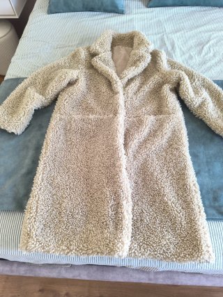Abrigo beige oversize