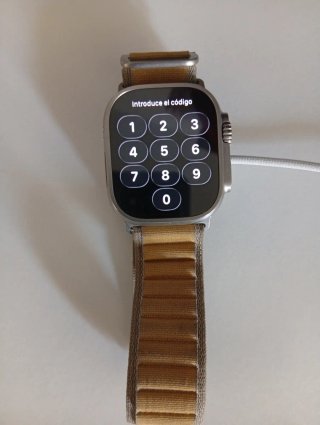 Apple Watch Ultra Beige/Plata