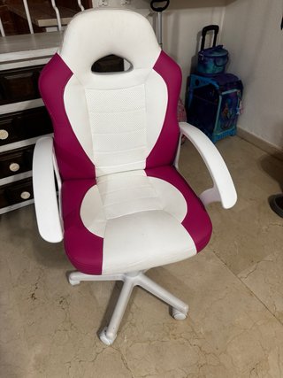 Silla oficina niña blanca y rosa nueva