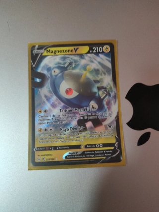 Cartas Pokémon V y Trainer