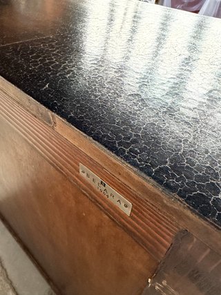 Cómoda negra madera maciza craquelada