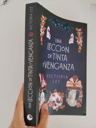 Una Leccion de Tinta Y Venganza