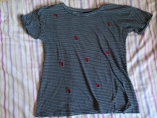 Camiseta de manga corta a rayas para chica