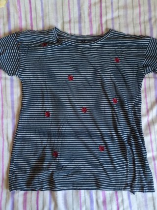 Camiseta de manga corta a rayas para chica