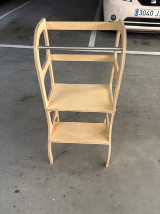 Trona convertible en mesa madera