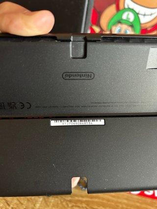 Nintendo Switch OLED ESPECIAL Pokemon COMO NUEVA