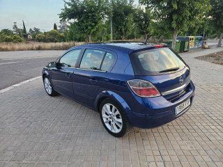Opel Astra 2007
