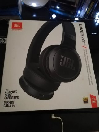 Auriculares JBL Live 670 NC Negro