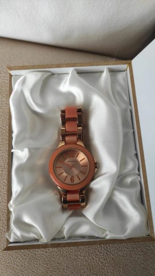 Reloj Mark Maddox Mujer Dorado Nuevo