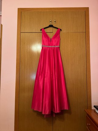 Vestido de fiesta rosa elegante