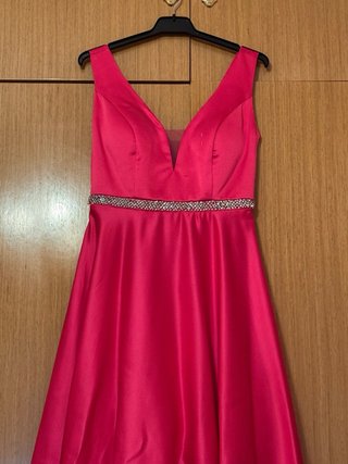 Vestido de fiesta rosa elegante