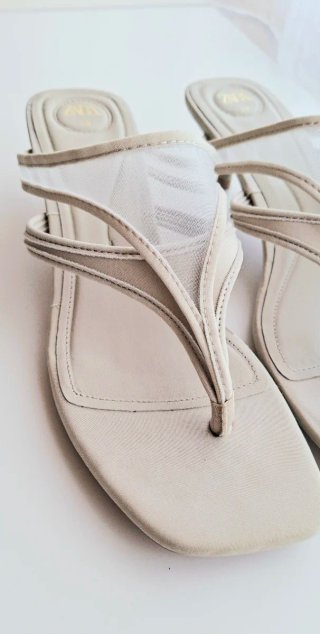 Sandalias Zara tacón dedo