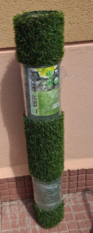 Venta en persona. Césped Artificial Ibergarden 1x