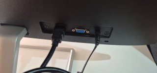 Monitor HP Negro y Plateado