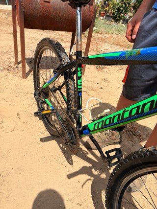 Bicicleta de Montaña Montana. Solo venta en mano.
