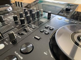 Pioneer DJ XDJ-RR Controlador DJ + case