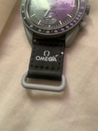 Omega x Swatch Moonwatch con verificacion