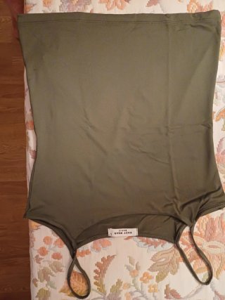 Falda pantalon y bermuda beige