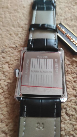 Reloj Mark Maddox Negro/Plateado Nuevo