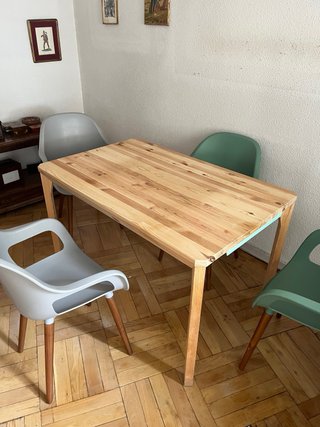 Liquidación casa: cristalería, ropa, tazas....