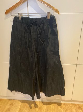 Falda pantalón Zara Edición Limitada. Talla XS.