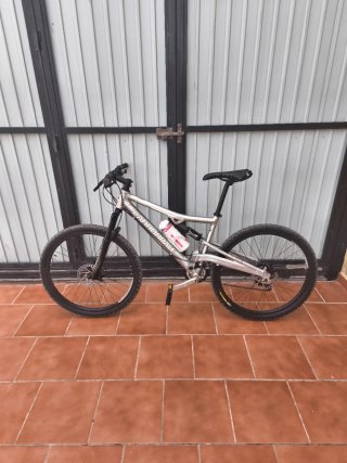 Bicicleta Cannondale Rush
