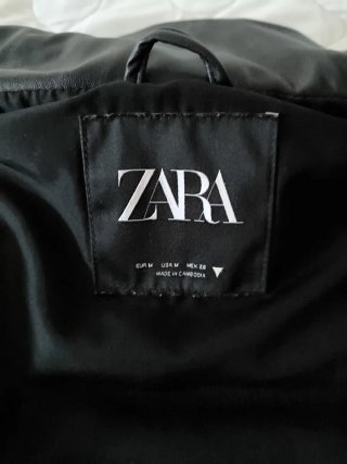 Chaleco cuero Zara