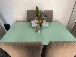 Mesa Comedor Cristal y Metal