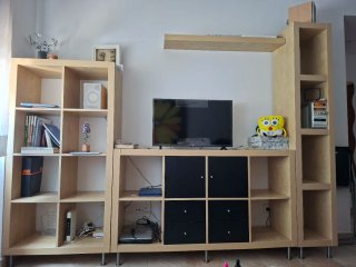 Conjunto Estanterías Madera y Negro
