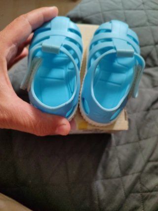 Sandalias Igor Celeste Talla 20
