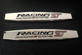 DOS LOGOS LATERALES FORD RACING ST CROMADOS