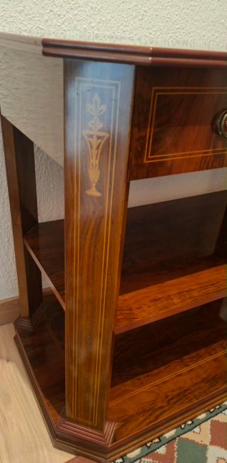 Mueble auxiliar marquetería madera